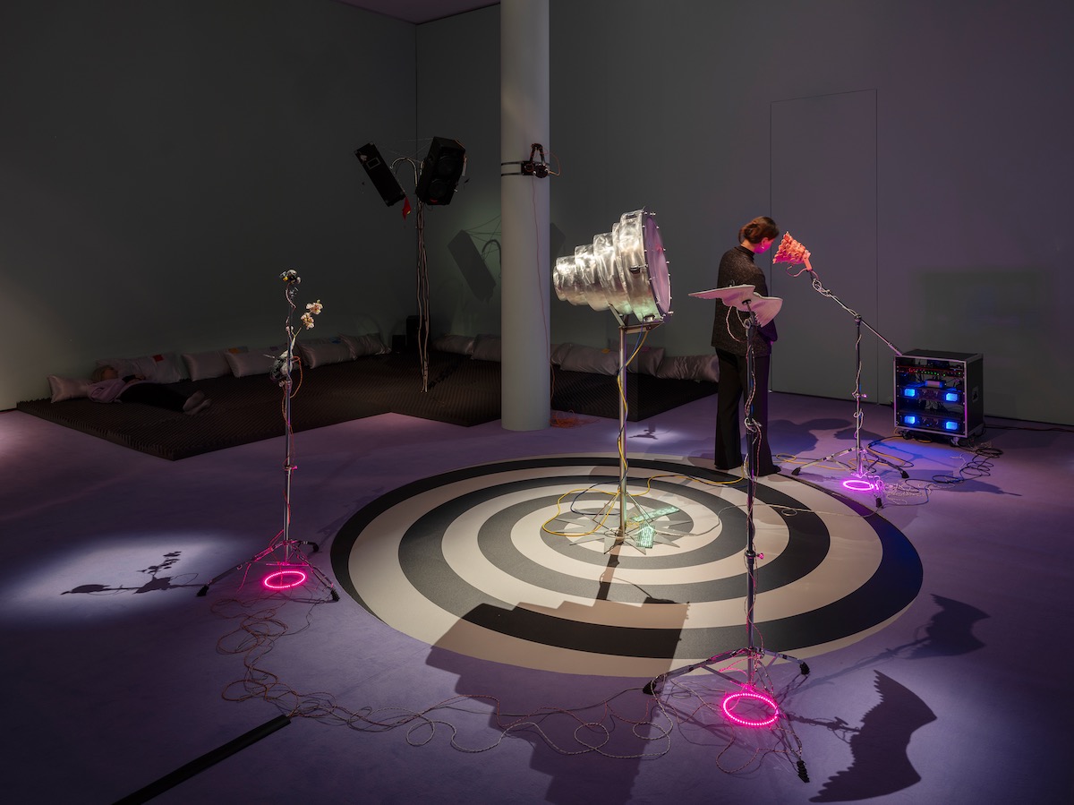 nicole-l'huillier_rehearsal_room